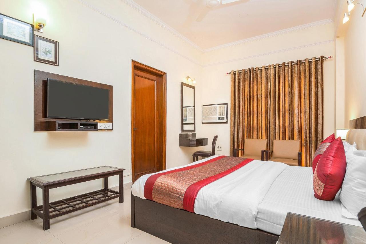 Oyo 14245 Amitabh Guest House New Delhi Ngoại thất bức ảnh