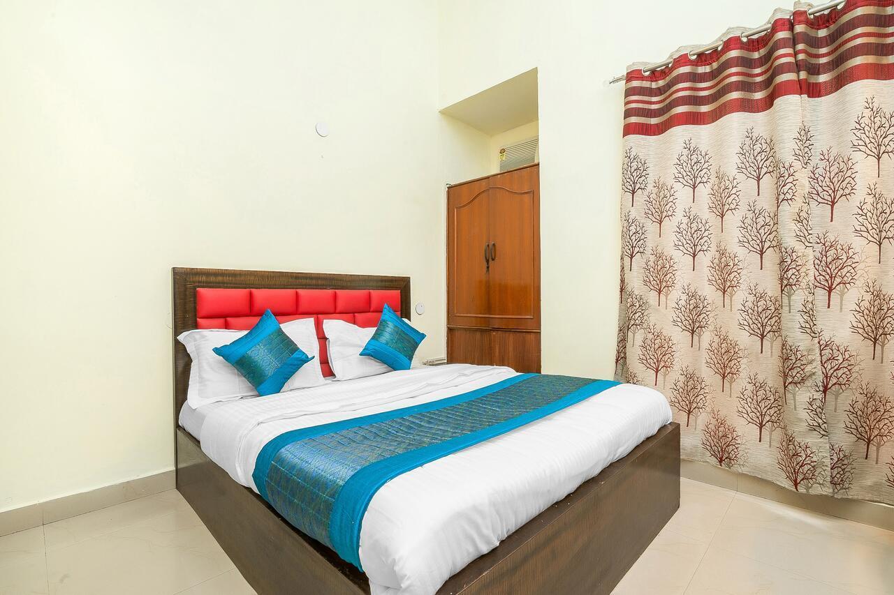Oyo 14245 Amitabh Guest House New Delhi Ngoại thất bức ảnh